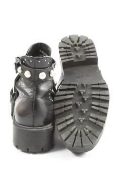 Cut-Out-Stiefeletten Größe 37