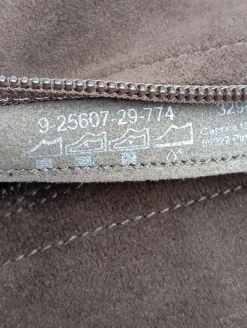 Halbstiefel Größe 39