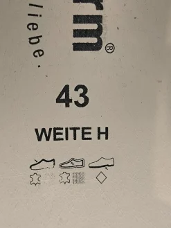 High Top Sneaker Größe 43