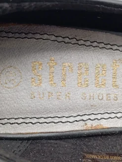 Hochfront-Pumps Größe 39