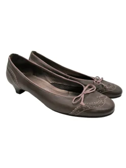 Hochfront-Pumps Größe 40