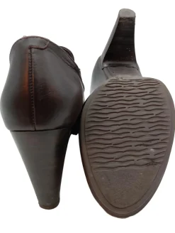 Hochfront-Pumps Größe 38