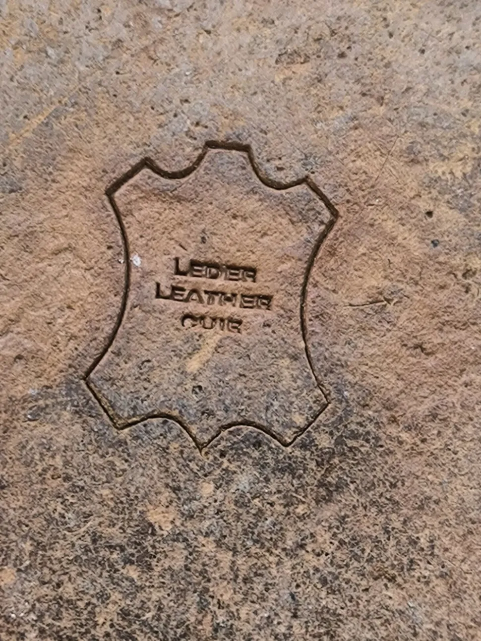 Hochfront-Pumps Größe 40,5