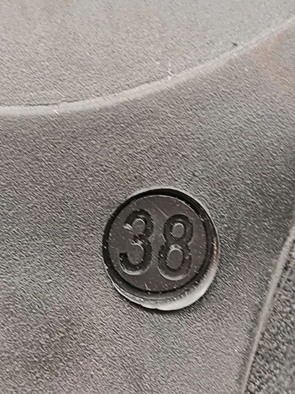 Hochfront-Pumps Größe 38