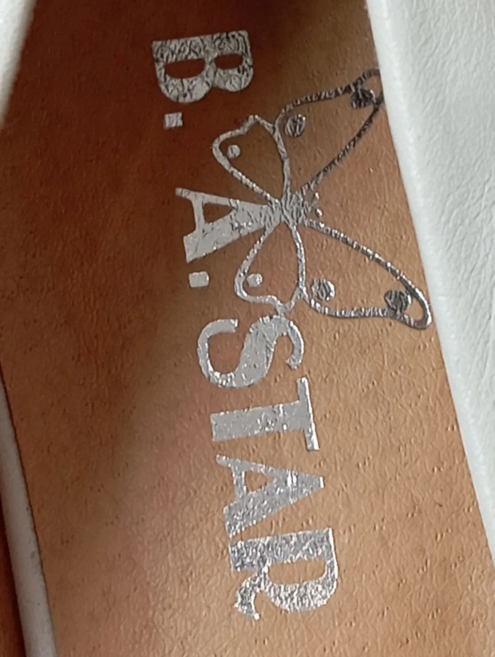 Hochfront-Pumps Größe 39