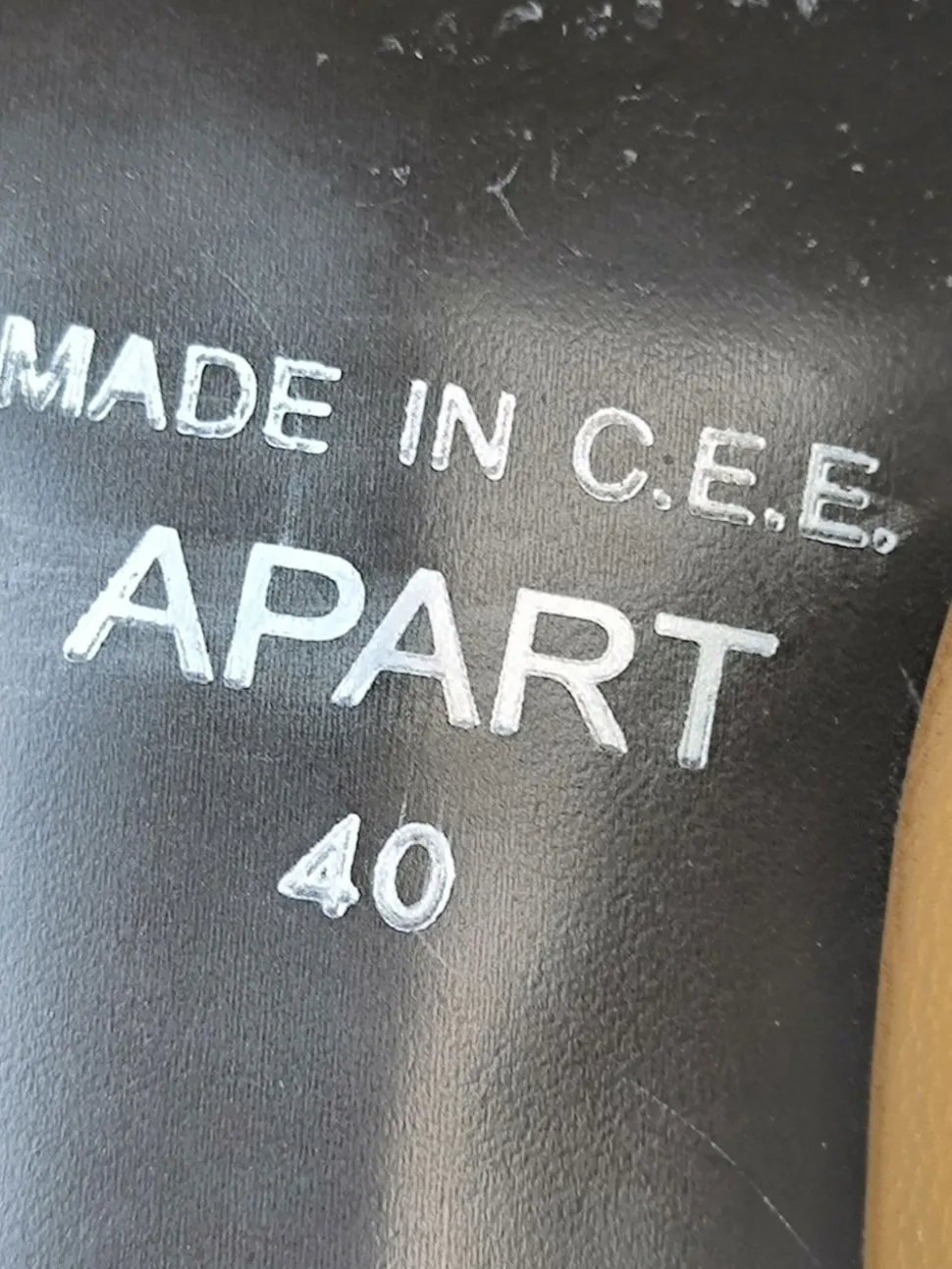 Hochfront-Pumps Größe 40