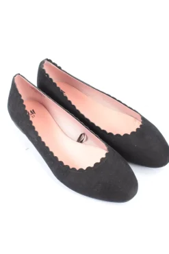 Klassische Ballerinas Größe 37