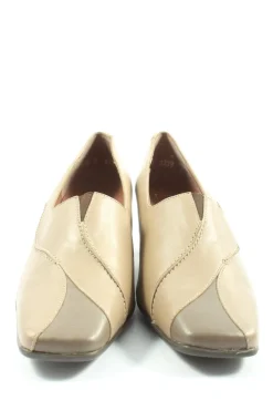 Klassische Pumps Größe 39