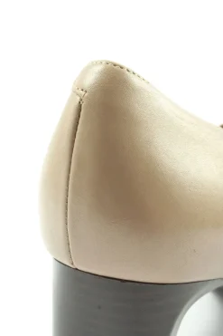 Klassische Pumps Größe 39