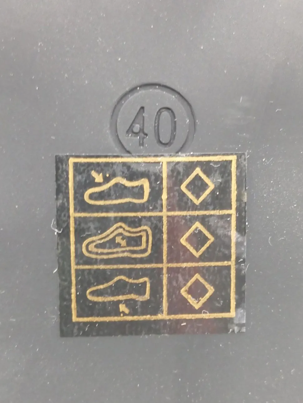 Klassische Pumps Größe 40