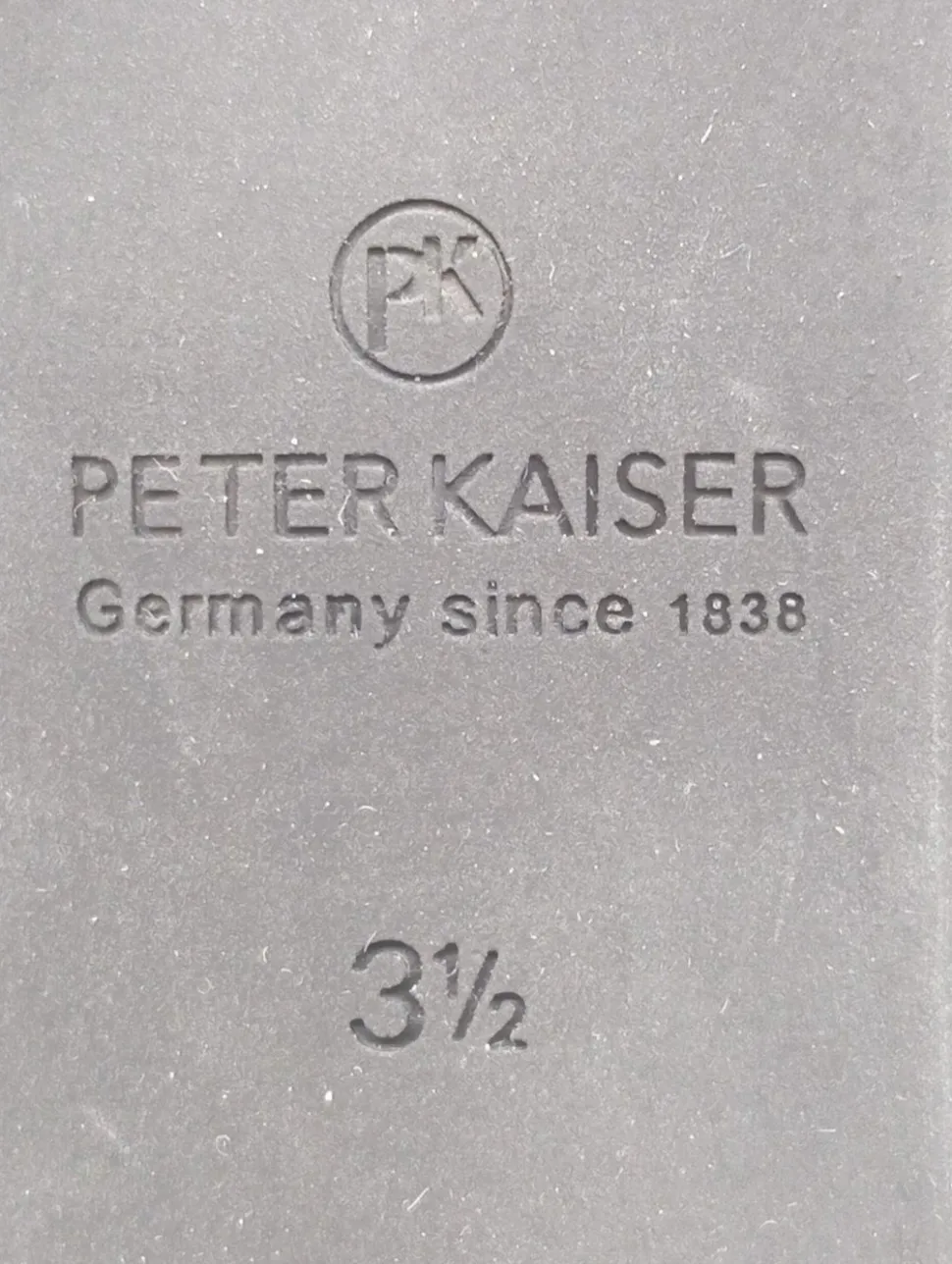 Klassische Pumps Größe 36