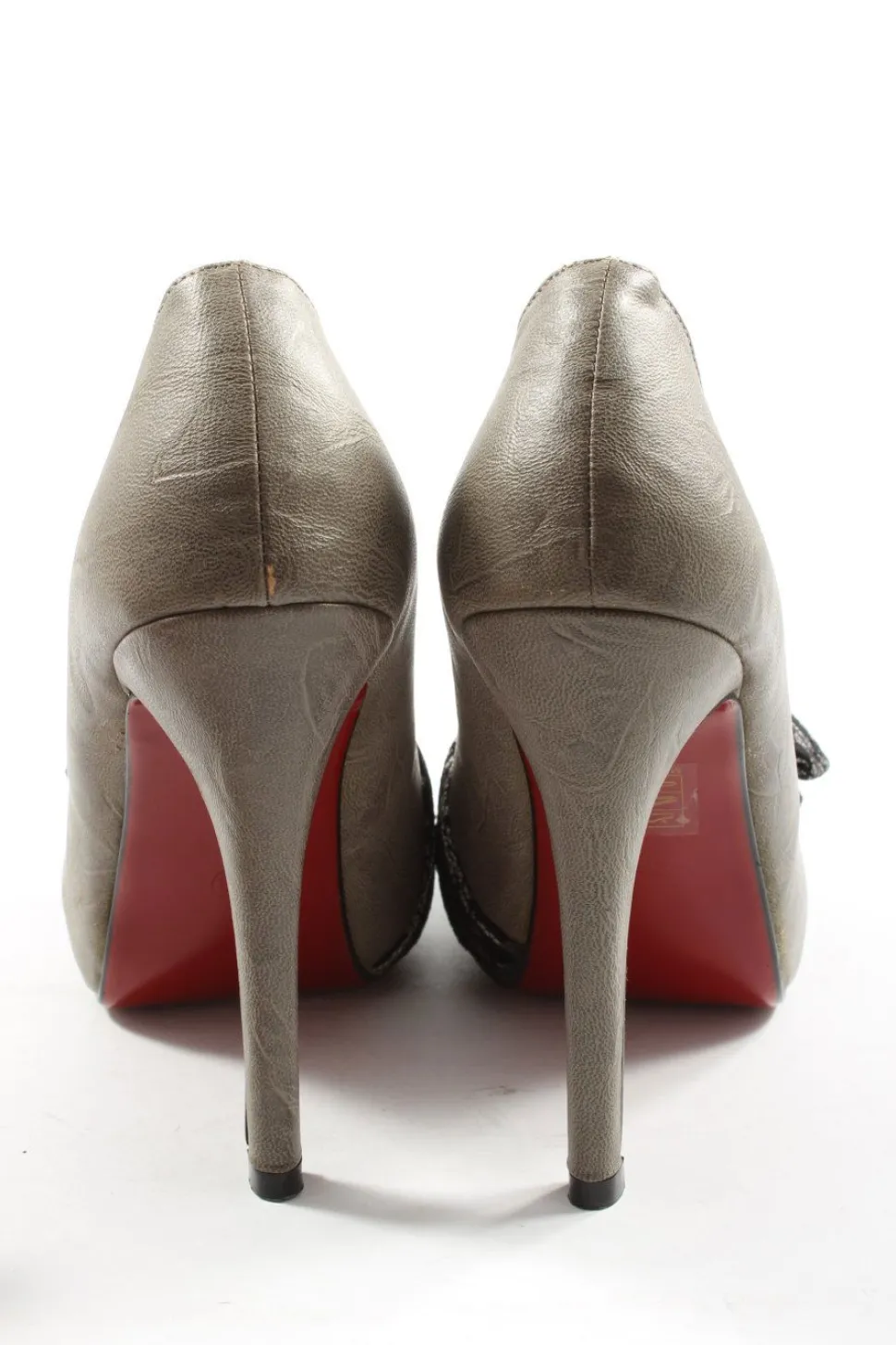 Klassische Pumps Größe 38