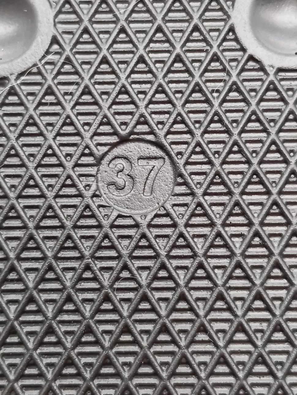 Komfort-Sandalen Größe 37