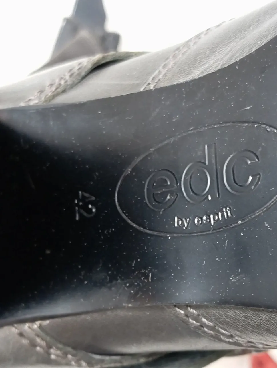 Kurzstiefel Größe 42