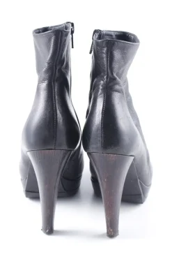 Kurzstiefel Größe 39