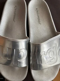 Pantoletten Größe 40