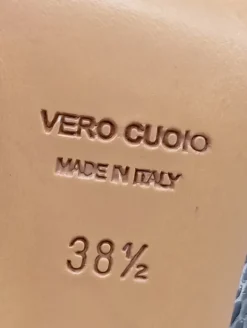 Peeptoe Pumps Größe 38,5