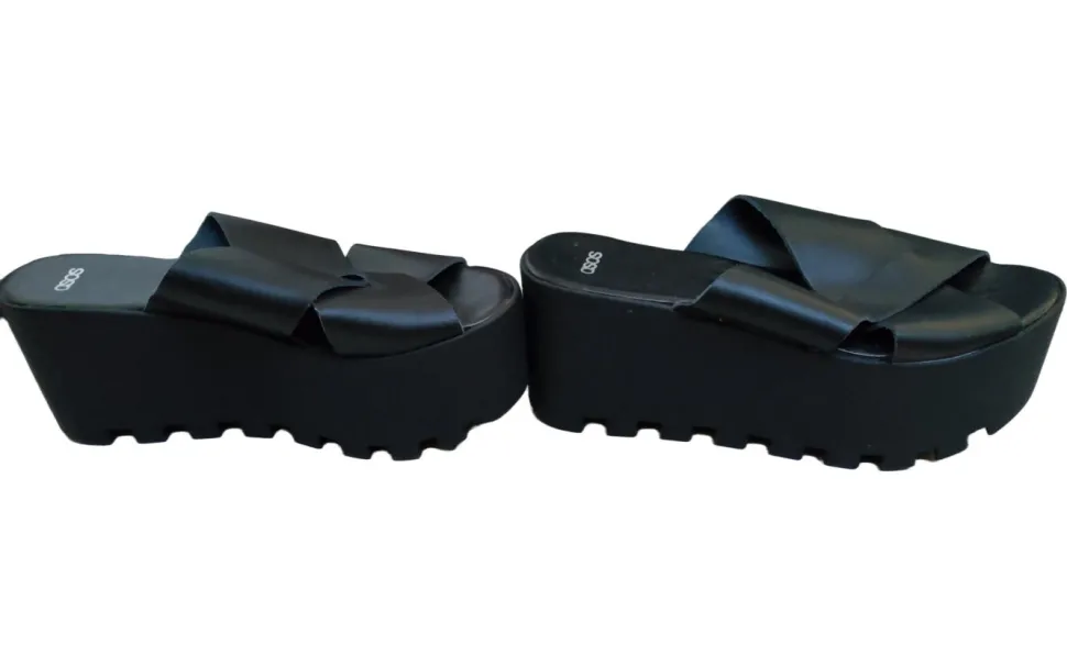 Plateau-Sandalen Größe 38