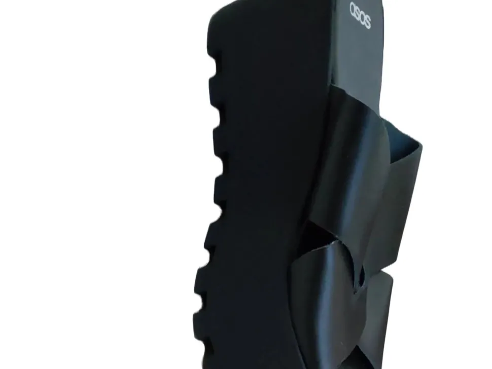 Plateau-Sandalen Größe 38