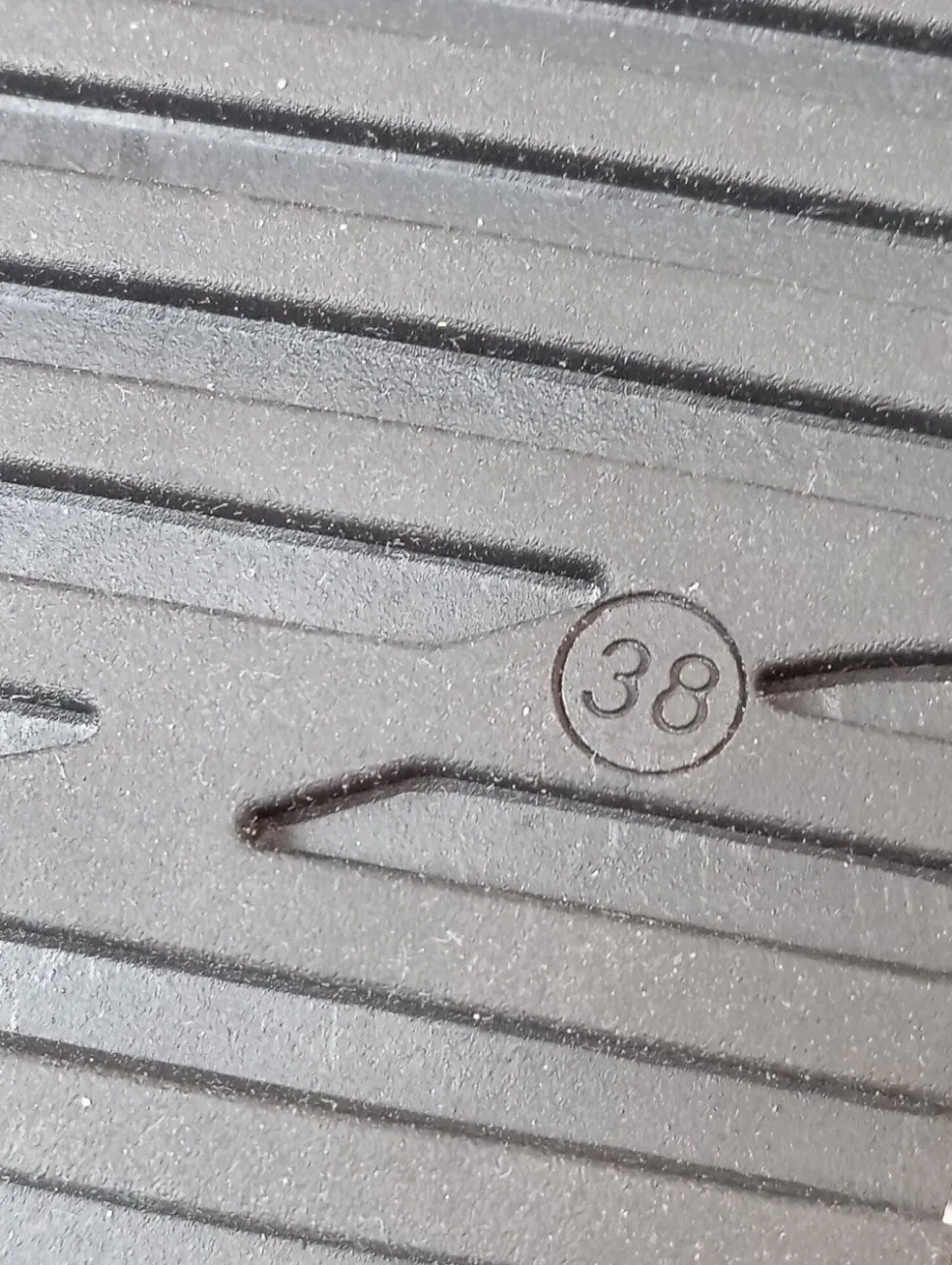 Plateau-Sandaletten Größe 38