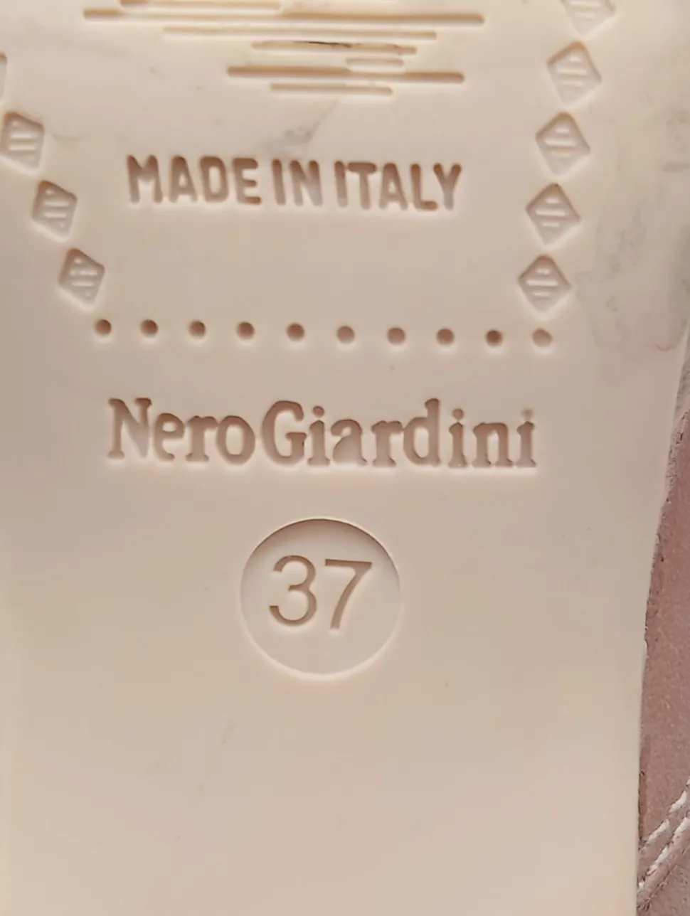 Reißverschluss-Stiefeletten Größe 37