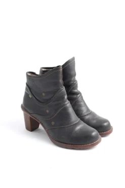 Reißverschluss-Stiefeletten Größe 38