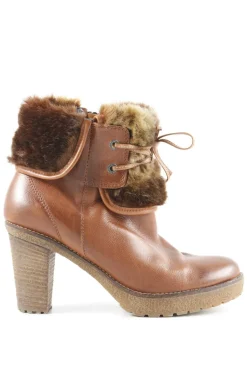 Reißverschluss-Stiefeletten Größe 39