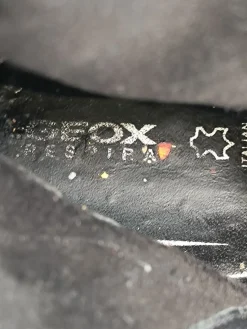 Reißverschluss-Stiefeletten Größe 38