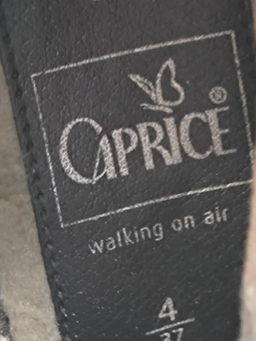 Reißverschluss-Stiefeletten Größe 37