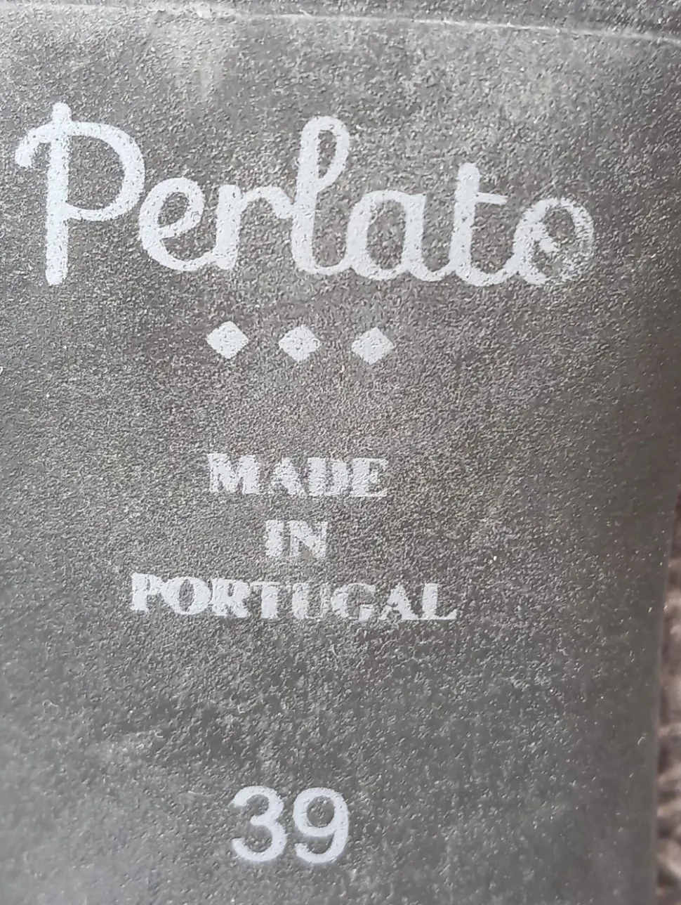 Reißverschluss-Stiefeletten Größe 39