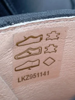 Reißverschluss-Stiefeletten Größe 40