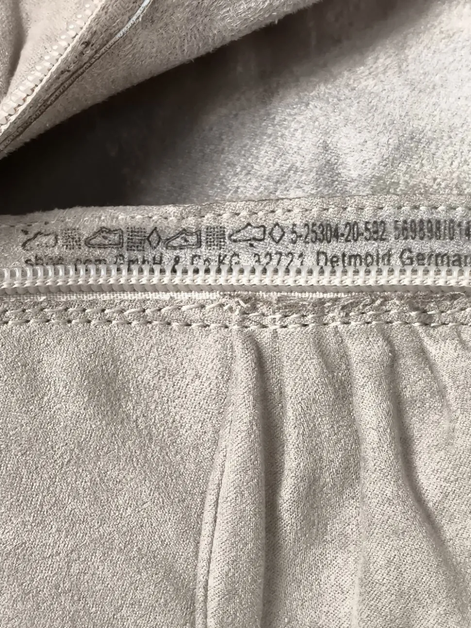 Reißverschluss-Stiefeletten Größe 38