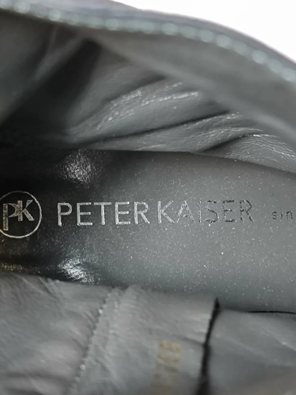 Reißverschluss-Stiefeletten Größe 40