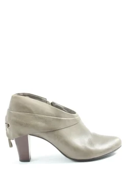 Reißverschluss-Stiefeletten Größe 40