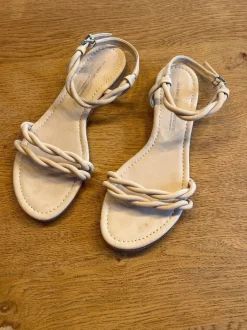 Sandalen Größe 40