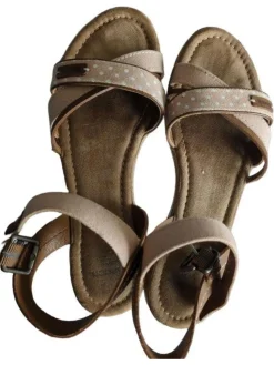 Sandalen Größe 38