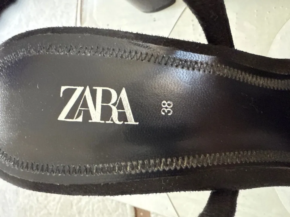 Sandaletten Größe 38