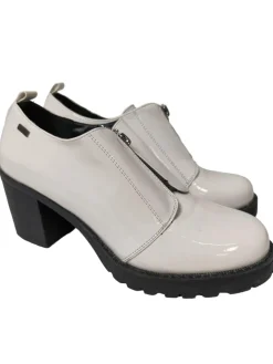 Schlüpfschuhe Größe 40