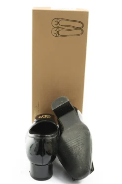 Schlüpfschuhe Größe 37,5