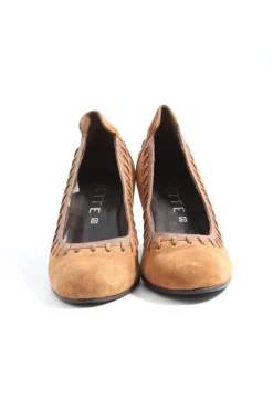 Schlüpfschuhe Größe 37