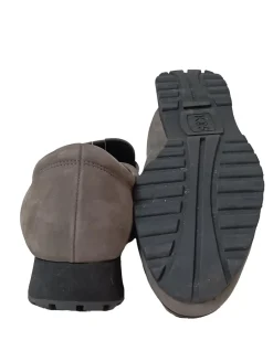 Schlüpfschuhe Größe 38