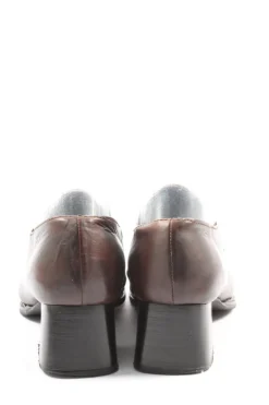 Schlüpfschuhe Größe 38