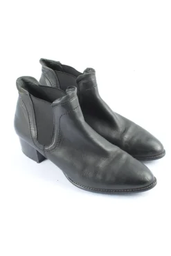 Schlüpfschuhe Größe 40