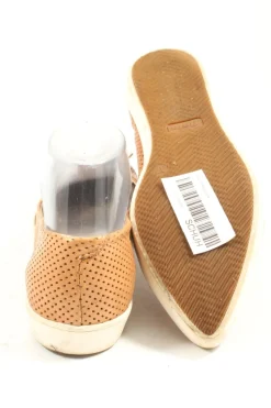 Schlüpfschuhe Größe 37