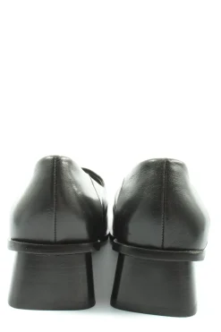 Schlüpfschuhe Größe 37