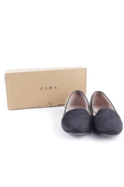 Schlüpfschuhe Größe 37