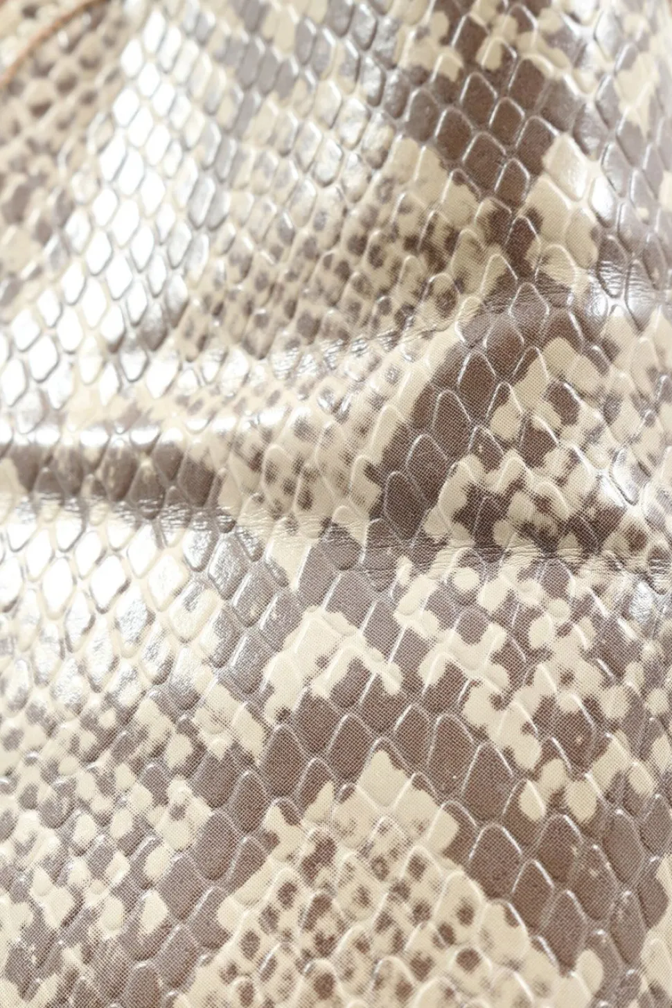 Schlüpfschuhe Größe 37