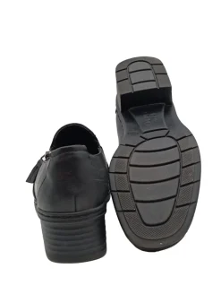 Schlüpfschuhe Größe 37