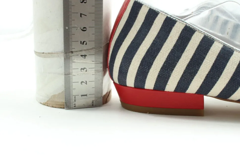 Schlüpfschuhe Größe 38