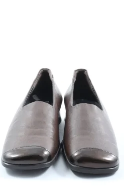 Schlüpfschuhe Größe 37